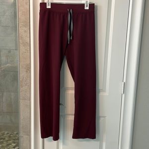 Womens FIGS livingston scrub pant in maroon